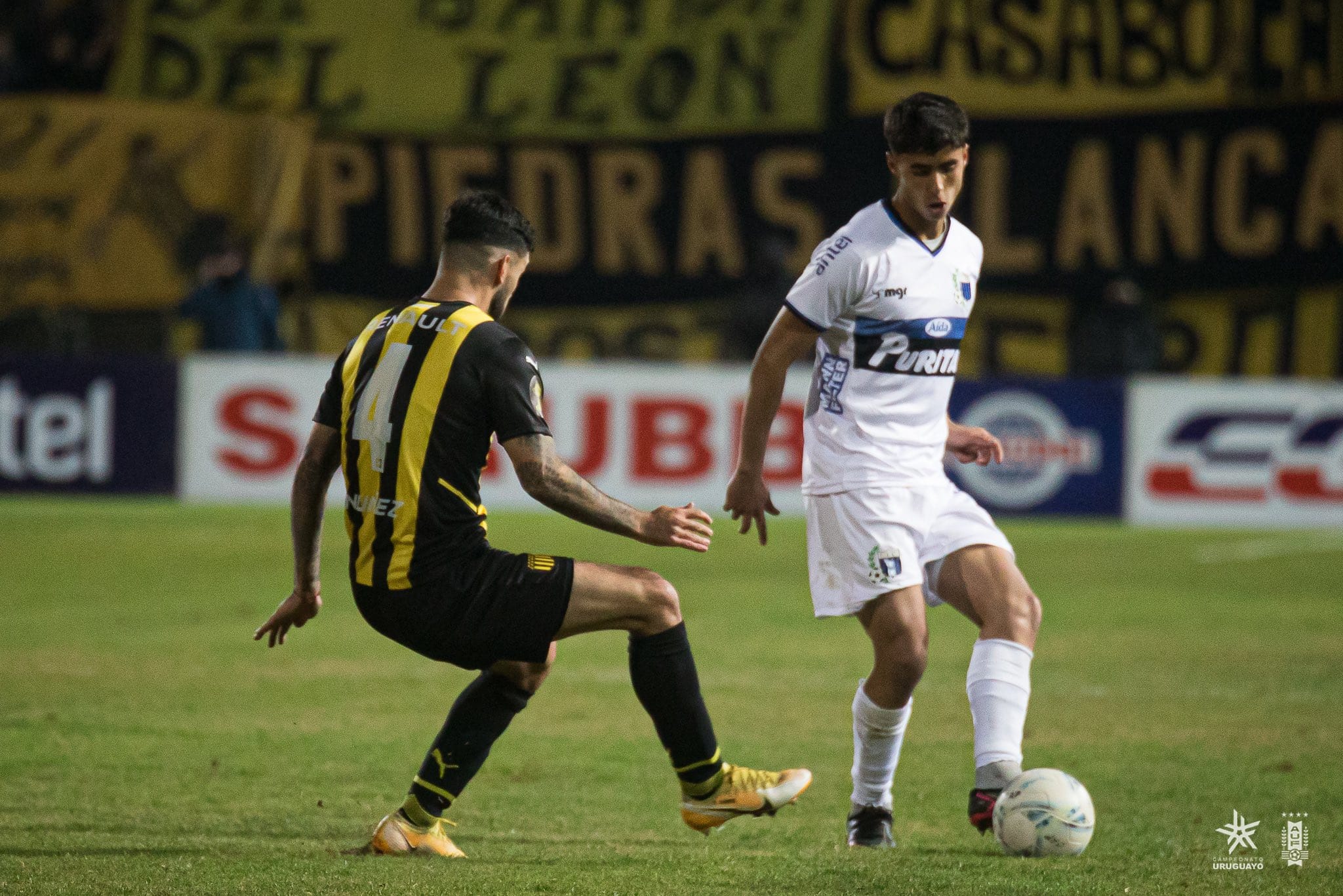 Liverpool le ganó 1 a 0 a Peñarol y continúa a un punto del líder en la