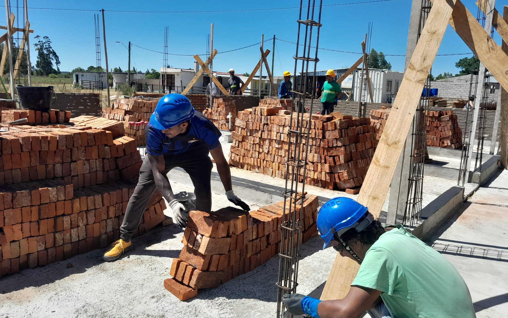 Gobierno lanzará este mes 35 licitaciones para construcción de