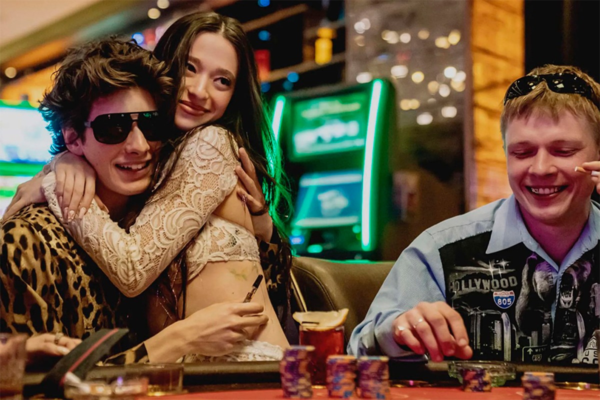 Se estrenó «Anora», película con cinco nominaciones a los premios Oscar