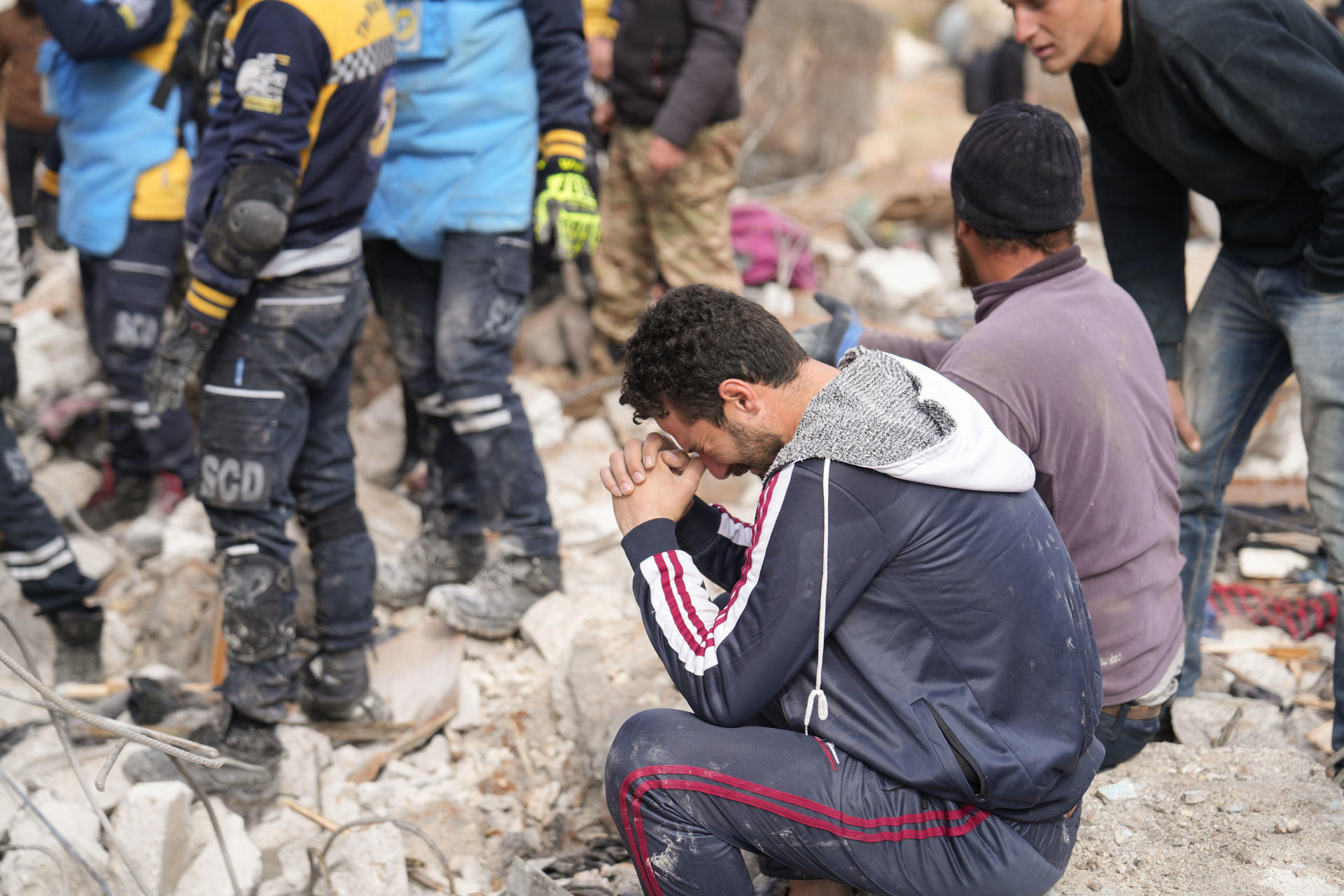 La guerra en Siria deja 618.000 muertos y 113.000 desaparecidos en 14 ...