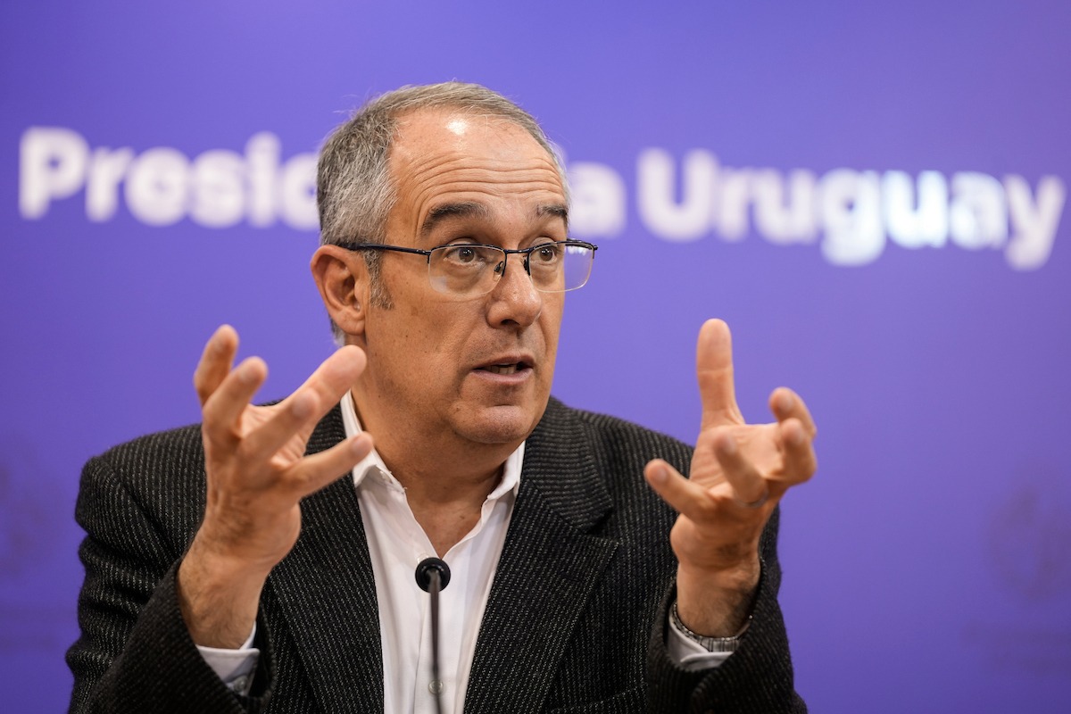 Cambios curriculares en educación iniciarán en marzo de 2026