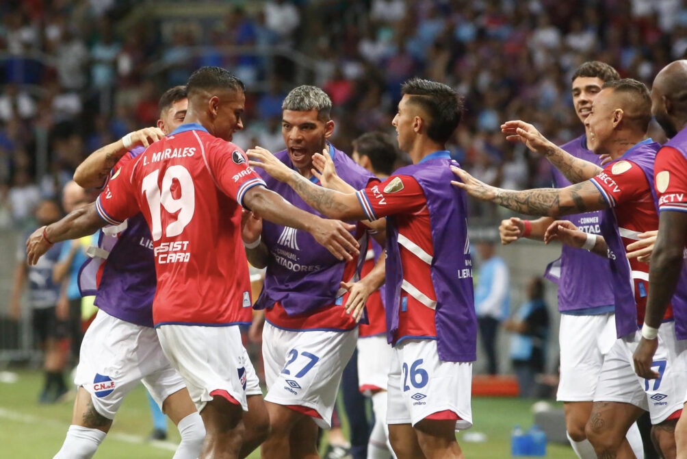 Copa Libertadores: Nacional derrotó 3-1 a Bahia y se mete en la pelea