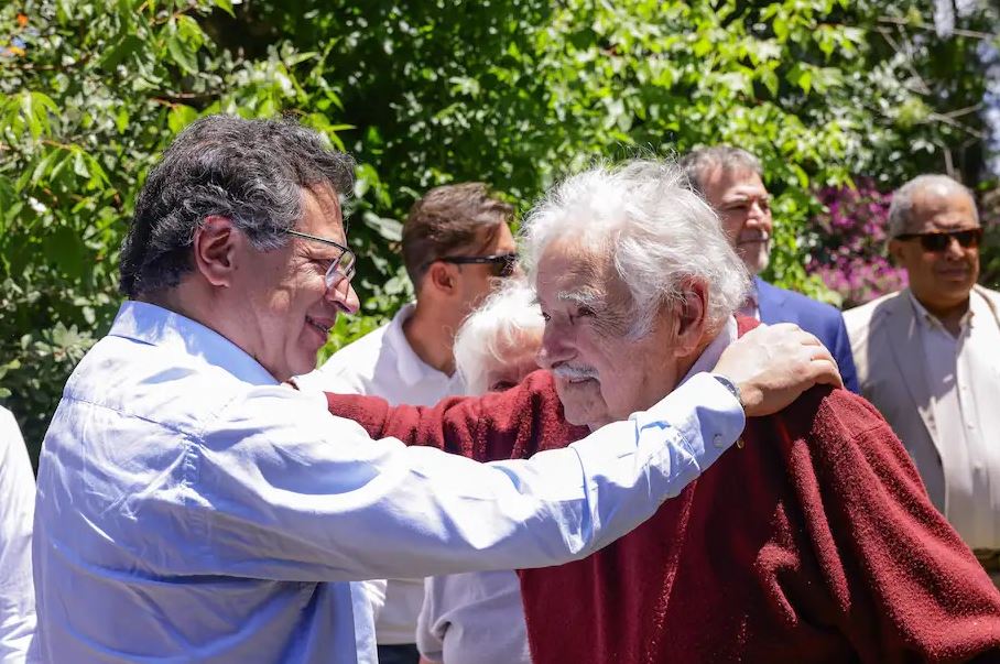 Líderes de la región expresan su pesar tras muerte de Mujica