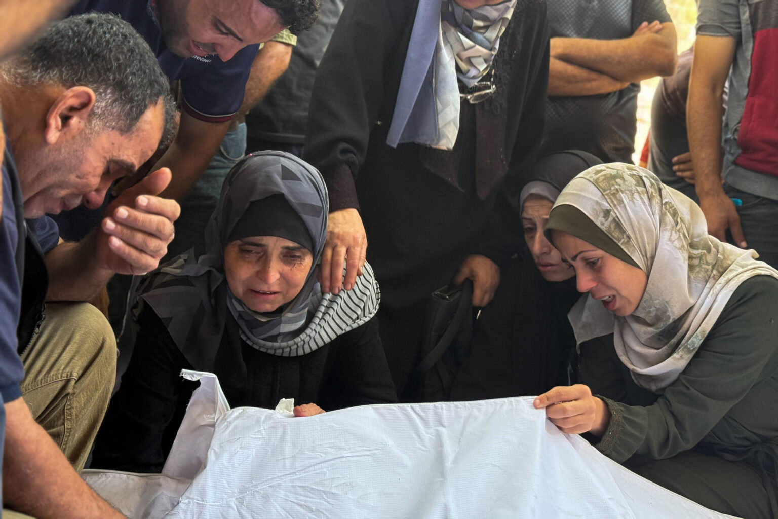 Genocidio israelí: más de la mitad de los 60.000 muertos son mujeres, niños y ancianos
