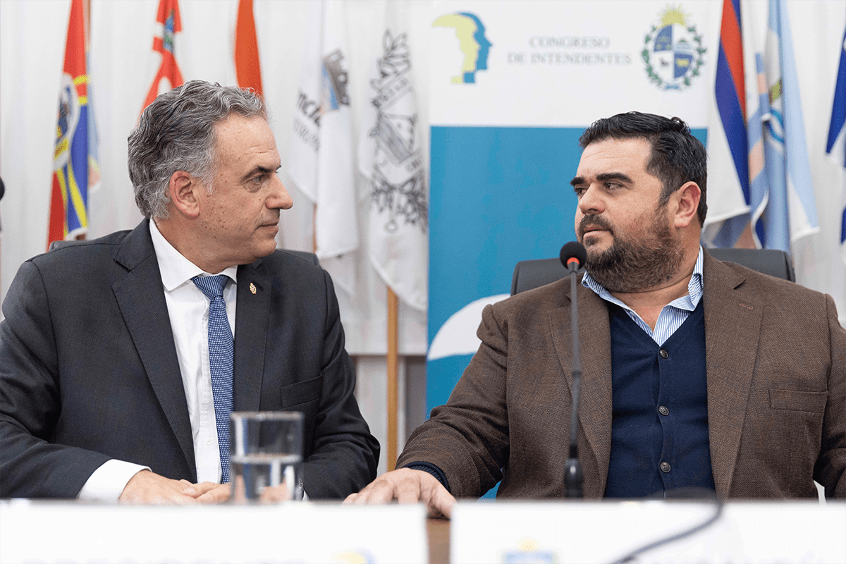 Acuerdo entre Gobierno e intendentes crea fondo de 80 millones de dólares para obras