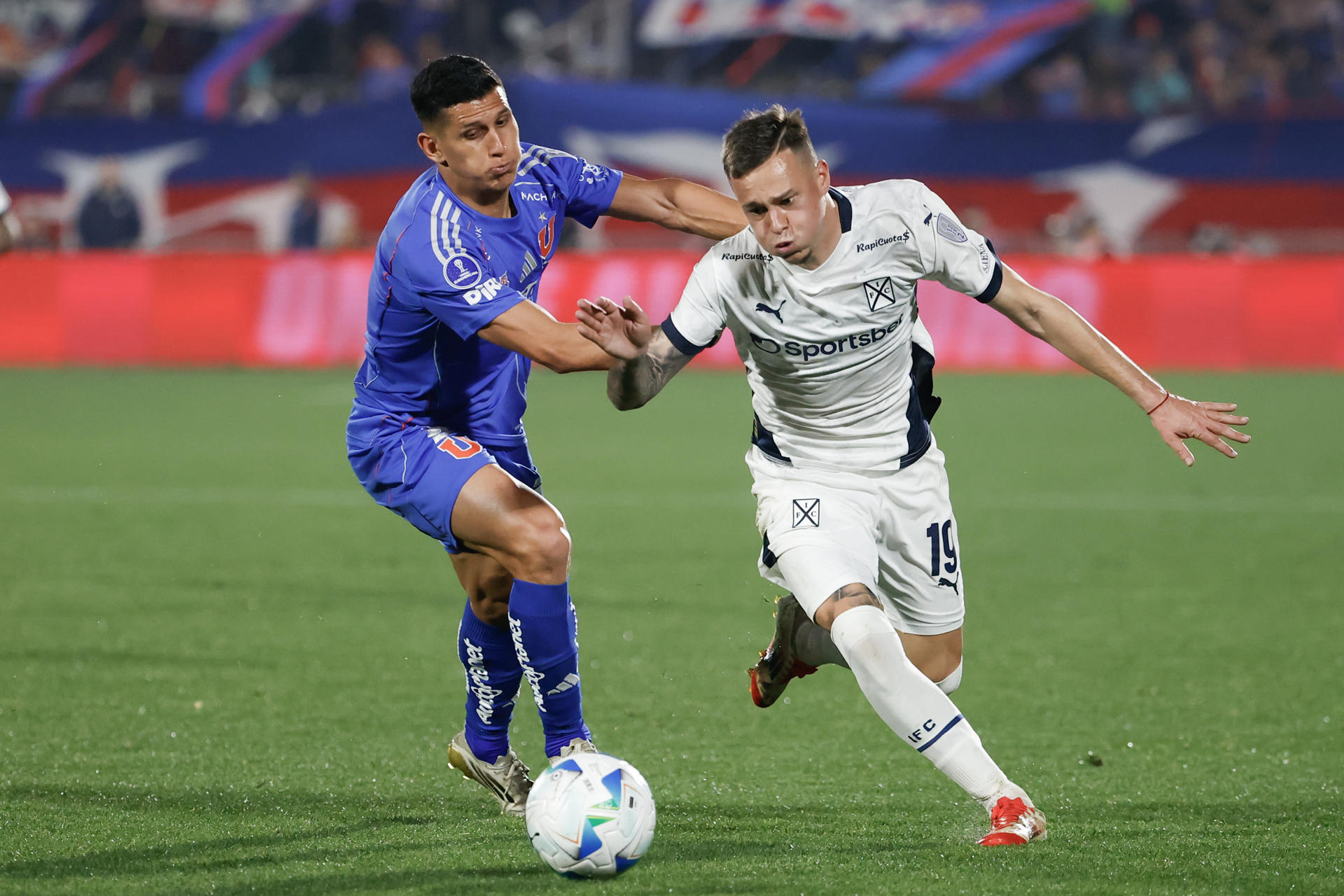 Sudamericana: Independiente perdió ante Universidad de Chile y Abaldo se fue expulsado