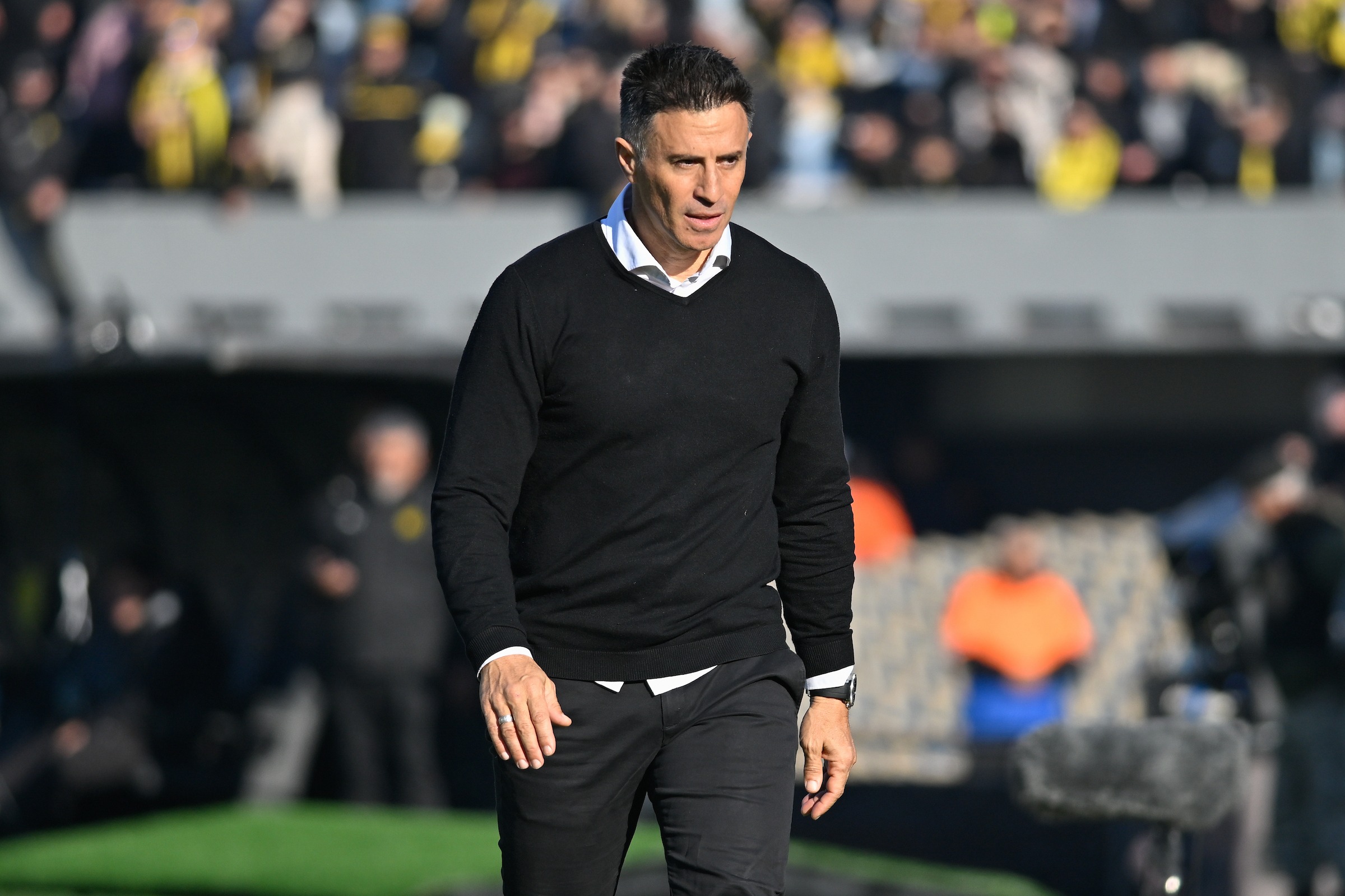 Nacional: Villaba entrena normalmente y Peirano paró equipo