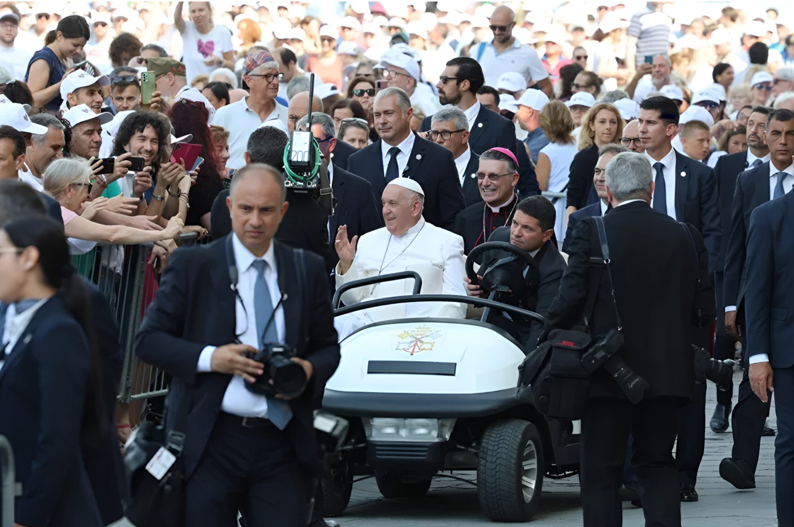 Desvelan un posible plan del Estado Islámico para atentar contra el papa Francisco en 2024