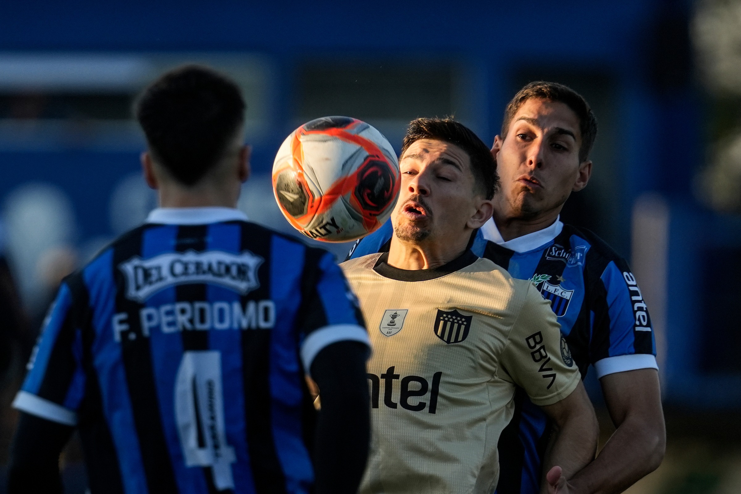 Copa AUF Uruguay: Peñarol y Liverpool definen un lugar en cuartos de final