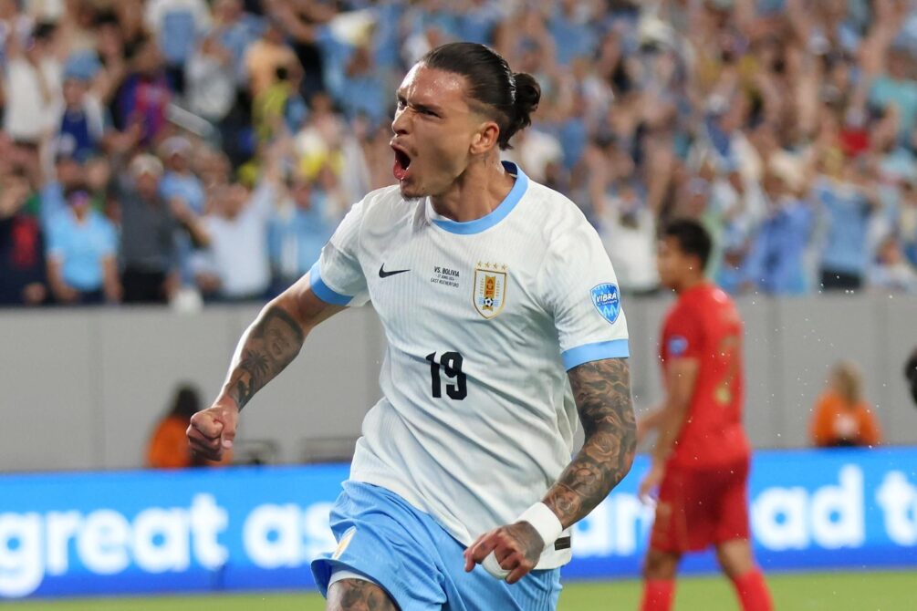 Uruguay enfrenta a Chile en el cierre de las Eliminatorias