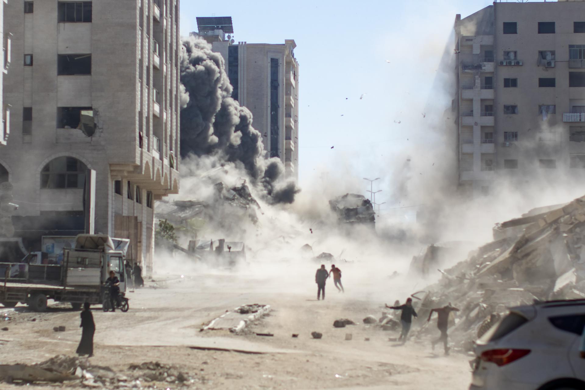 Al menos 66 muertos en ataques israelíes en la ciudad de Gaza