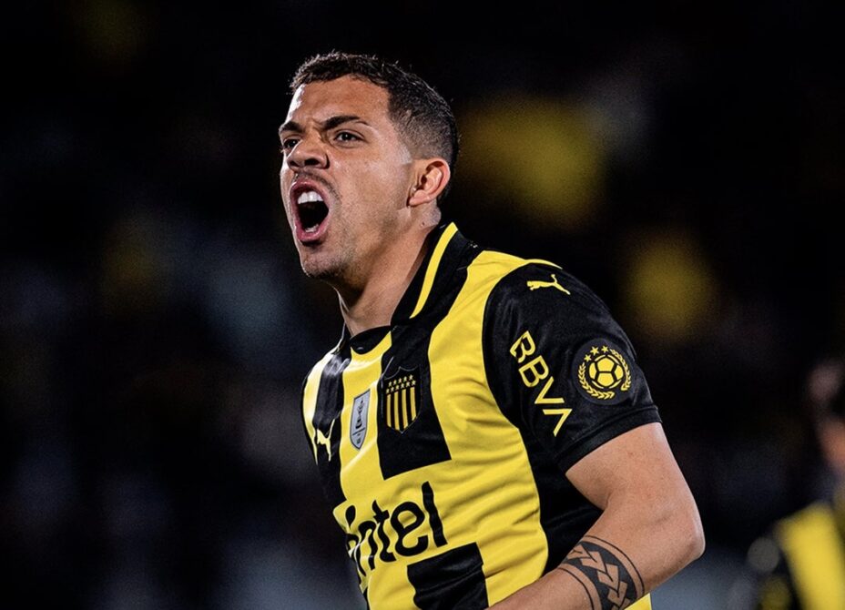 Con un gol agónico, Peñarol eliminó a Liverpool de la Copa Uruguay