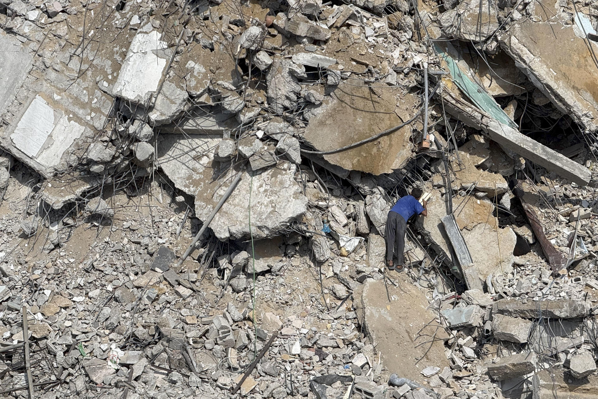 Bancada del FA expresa "su más firme condena" a acciones militares de Israel en Gaza