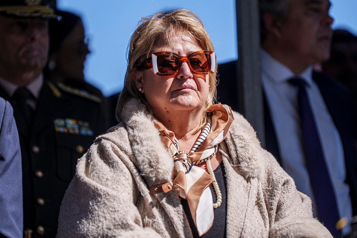 La ministra Lazo será llamada al Parlamento por la rescisión del contrato con Cardama