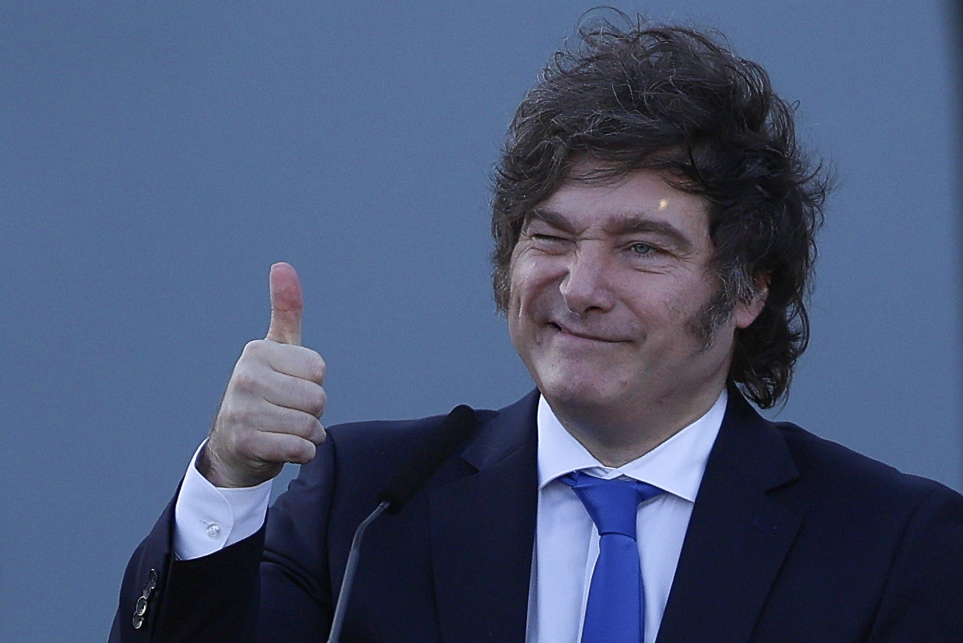 Milei suspende un acto de campaña por incidentes en la ciudad de Santa Fe