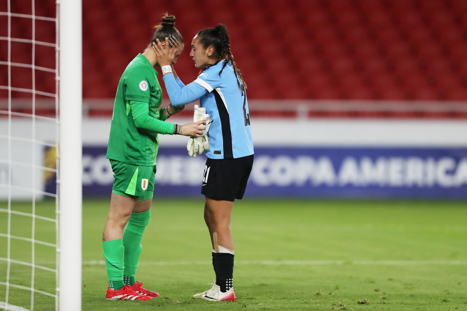 Uruguay comienza ante Argentina su sueño de ir por primera vez a un Mundial
