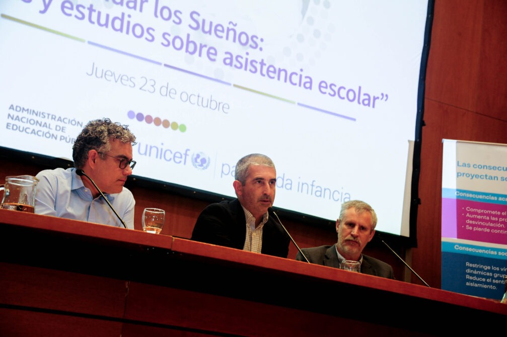 ANEP implementa estrategias para mejorar la asistencia a los centros de estudio