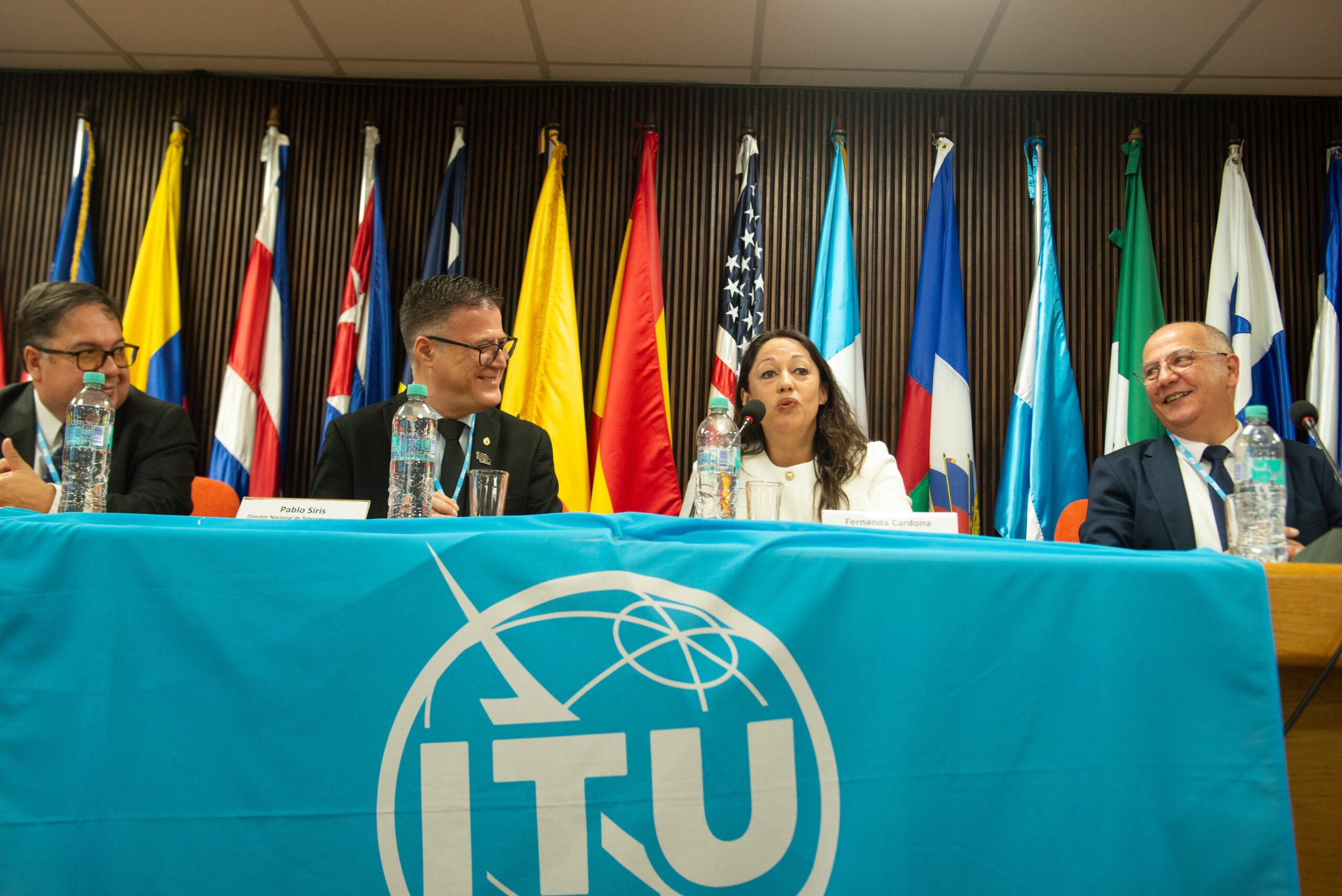 Fibra óptica abarcará a todos los hogares en este período