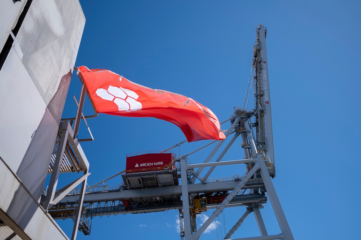 Gobierno anunció firma de un preacuerdo entre trabajadores portuarios y Katoen Natie