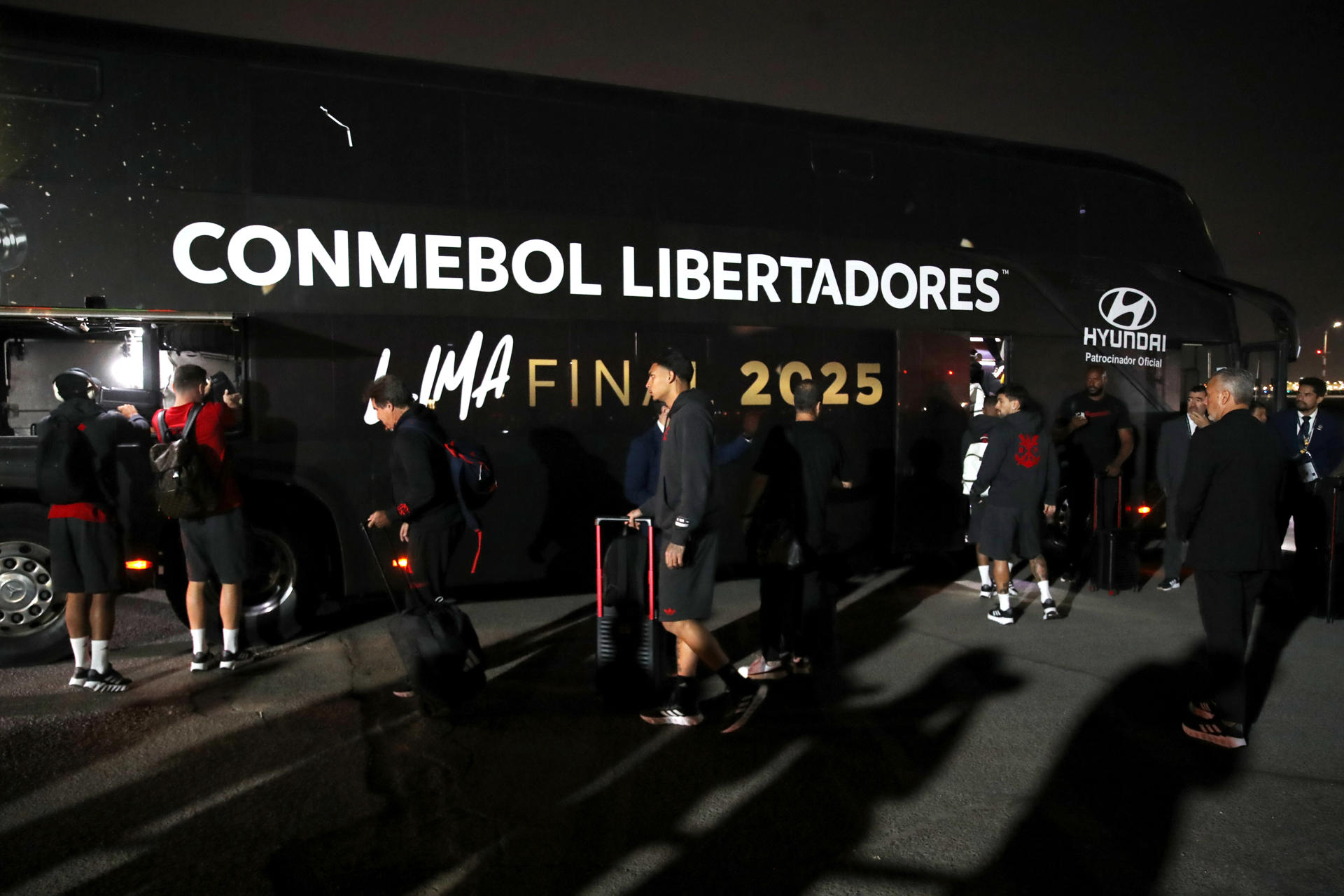 Flamengo y Palmeiras, los planteles más valiosos del continente, definen la Libertadores