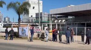Trabajadores de Claldy inician huelga de hambre
