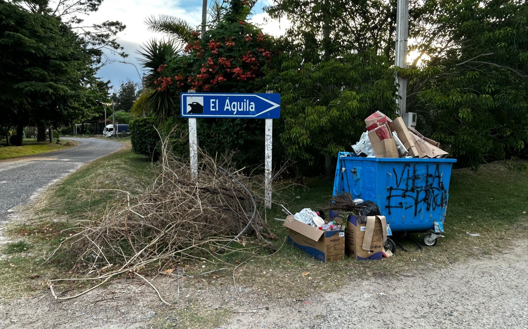 Canelones: Tras acuerdo con Adeom, se destraba conflicto y vuelve la recolección de basura