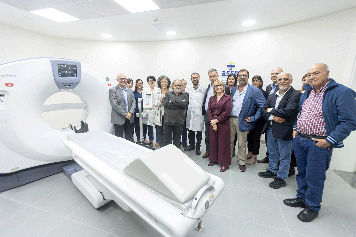 Inauguran tomógrafo en el Hospital del Cerro
