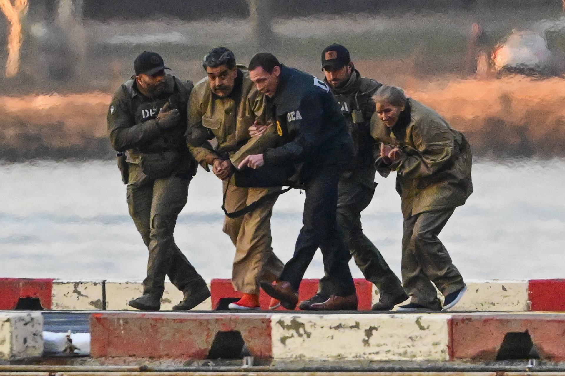 Maduro y su esposa se declaran inocentes