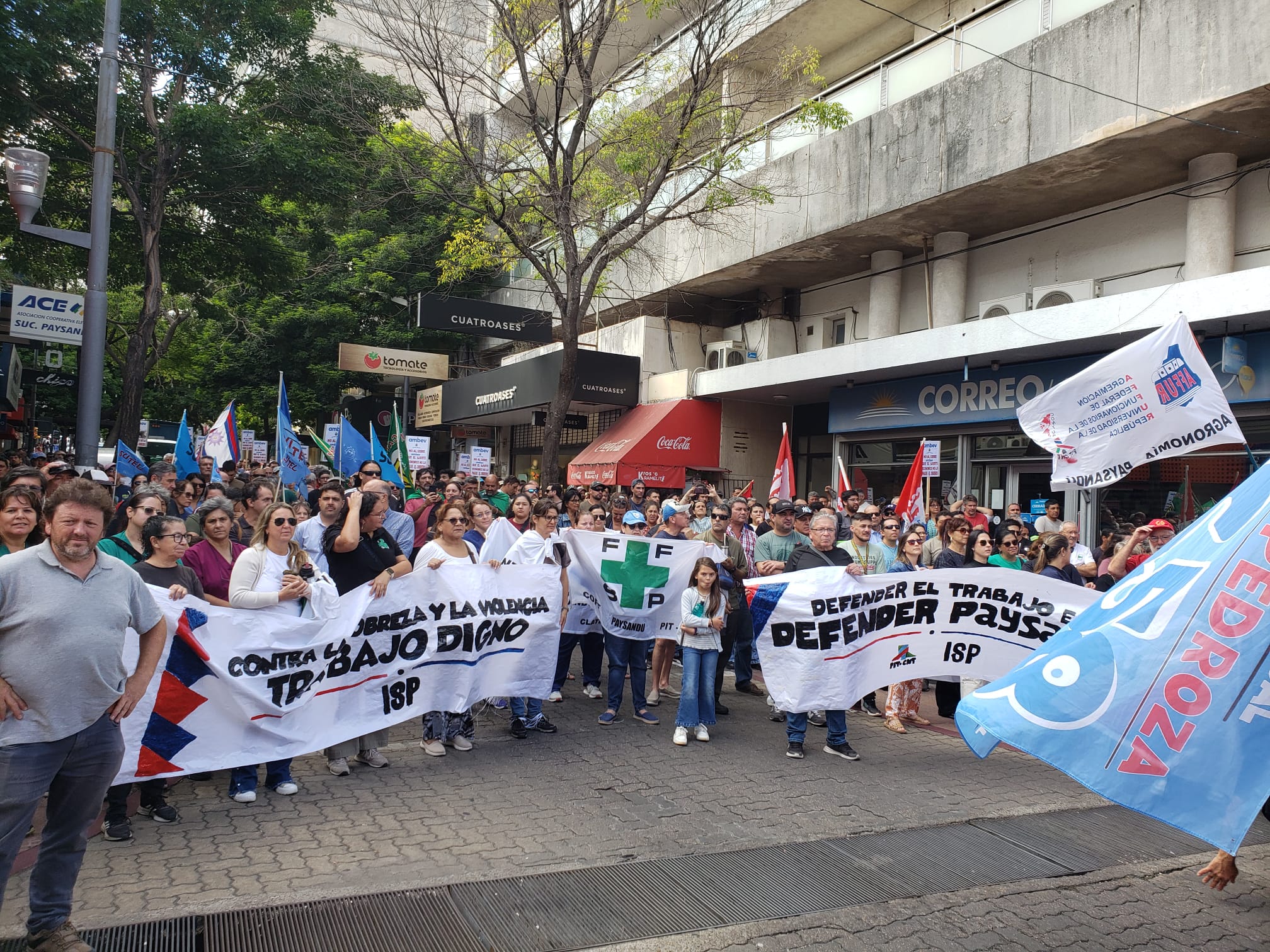 El Pit-Cnt realizó paro general ante el creciente desempleo en Paysandú