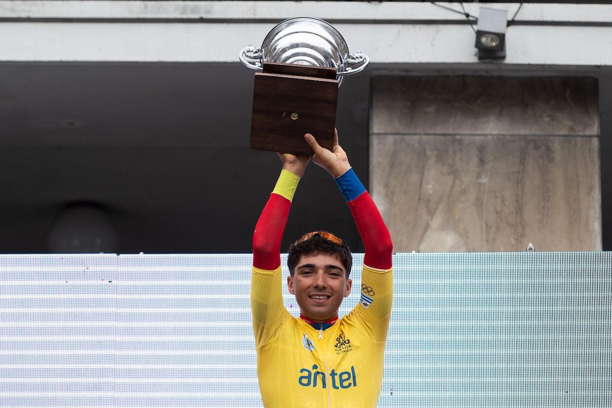 Pablo Bonilla ganó la Vuelta Ciclista
