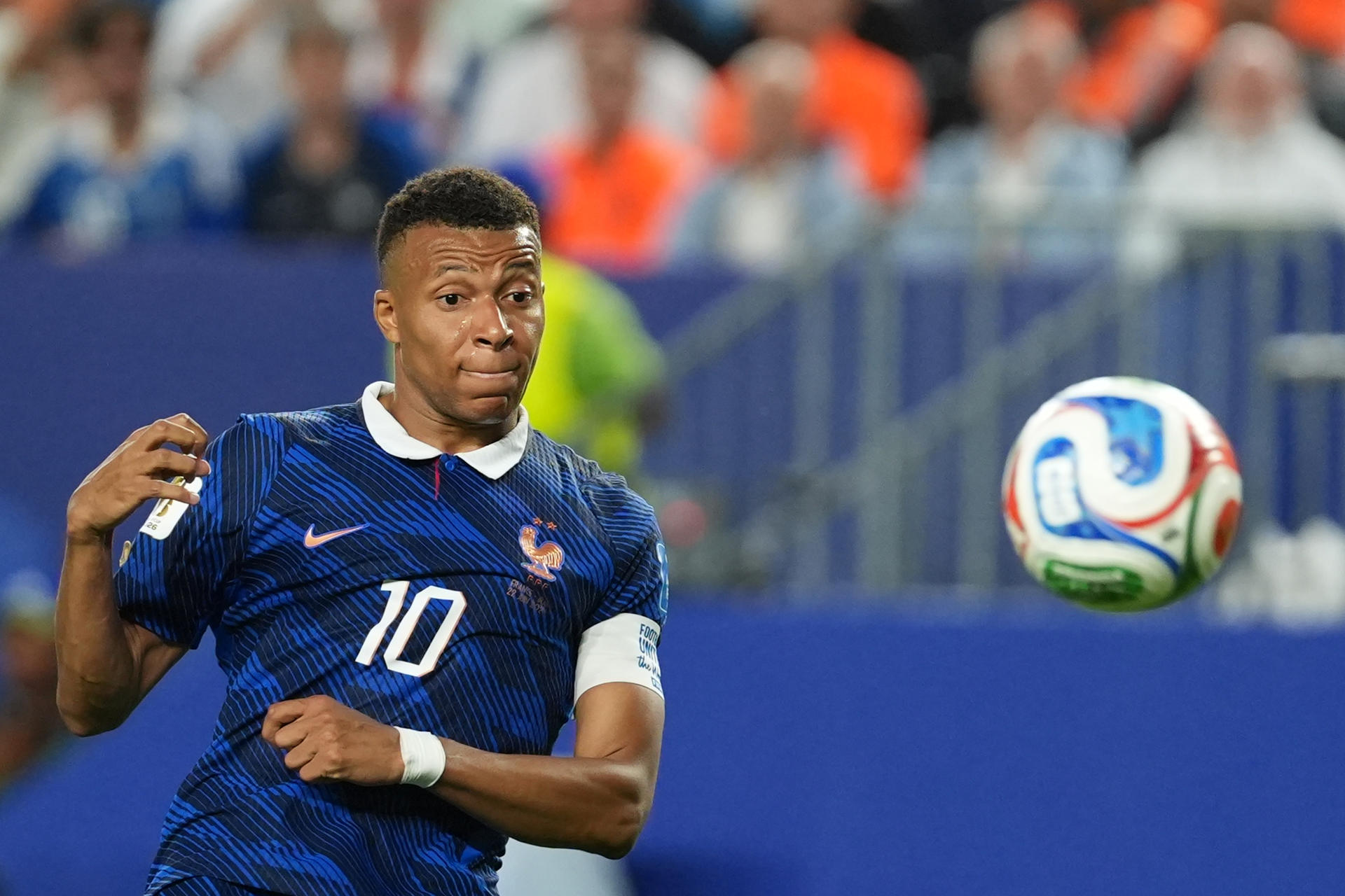 Mbappé contra Haaland, el gran duelo por el liderato del grupo I