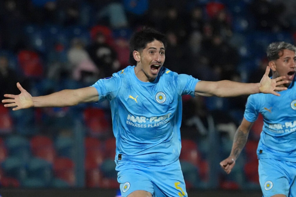 Gran victoria de Torque ante Tigre por Copa Sudamericana