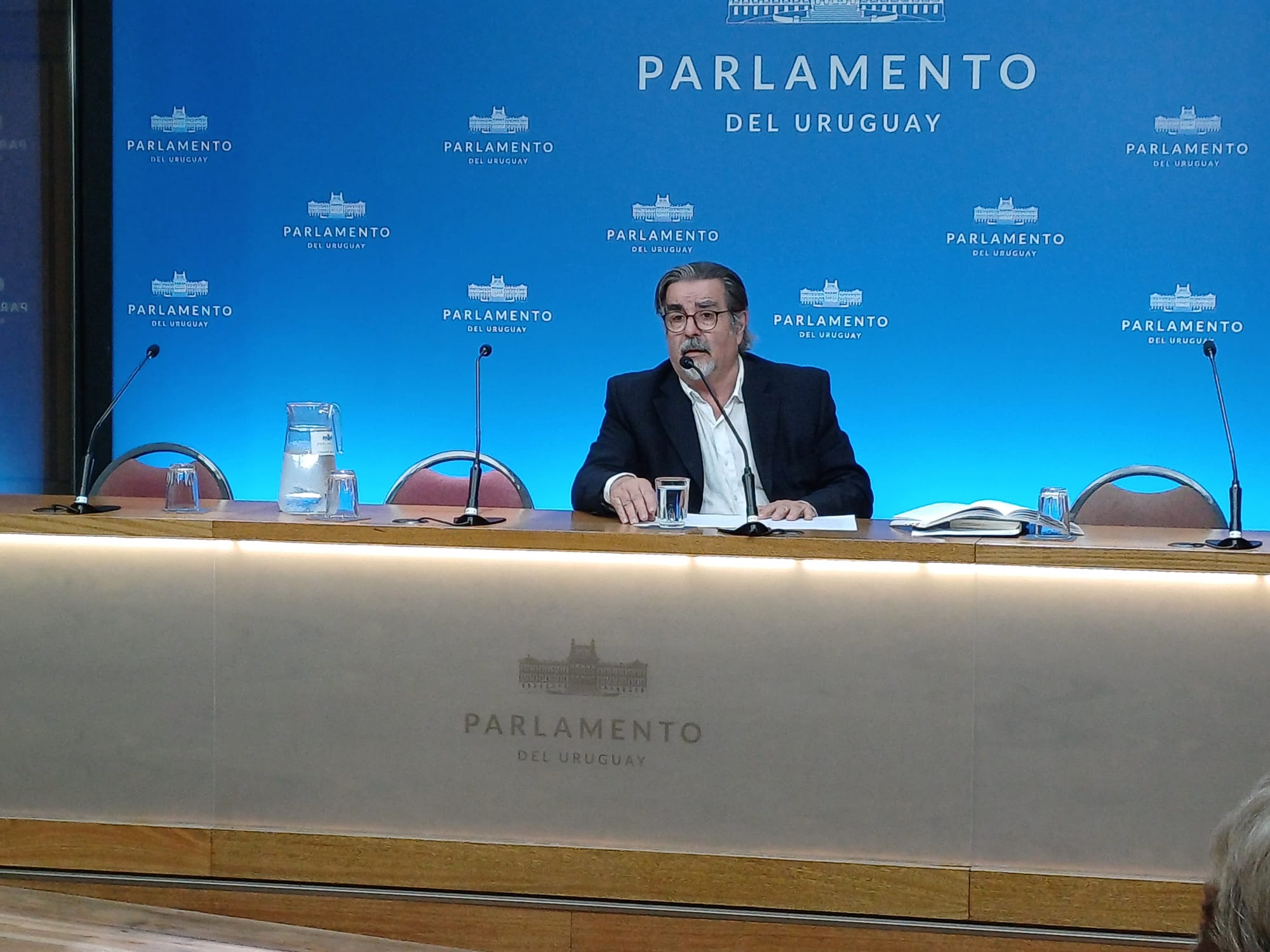 Zubía presentó un proyecto de ley para penalizar las filtraciones en ...