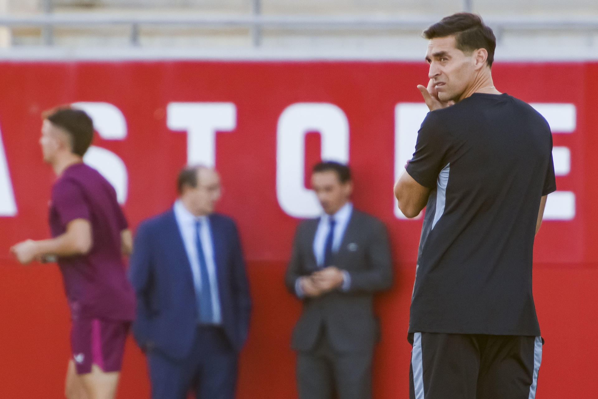 FOTO) OFICIAL: Diego Alonso, nuevo entrenador de Uruguay